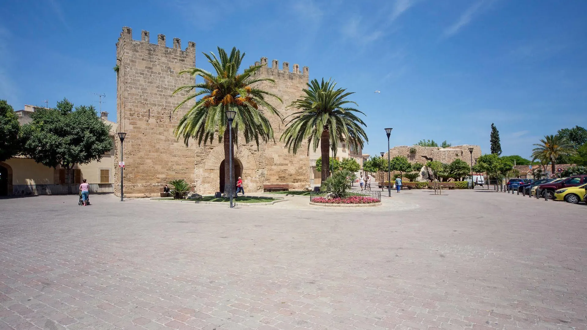 Apartamentos Carlos V Alcudia  Apartment