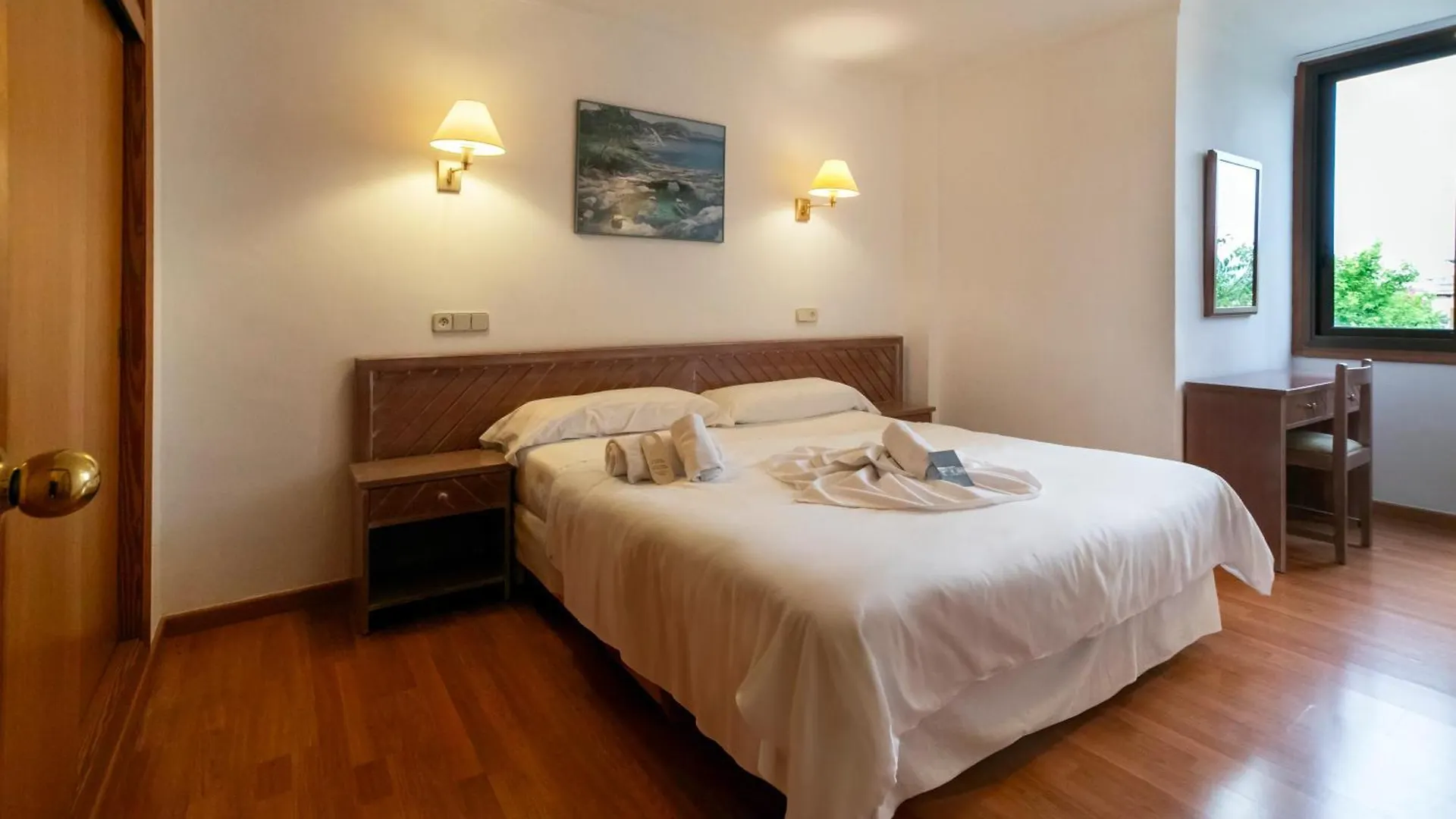 Appartement Apartamentos Carlos V Alcúdia Spanje